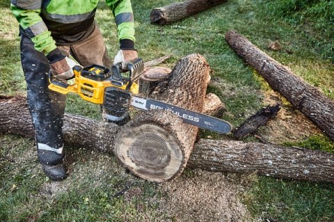 PILARKA ŁAŃCUCHOWA AKUMULATOROWA 50CM 54V XR 0*AH DEWALT PILARKA ŁAŃCUCHOWA AKUMULATOROWA 50CM 54V XR 0*AH DEWALT