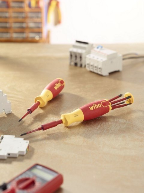 WKRĘTAK Z MAGAZYNKIEM BITÓW LIFTUP ELECTRIC WIHA WKRĘTAK Z MAGAZYNKIEM BITÓW LIFTUP ELECTRIC WIHA