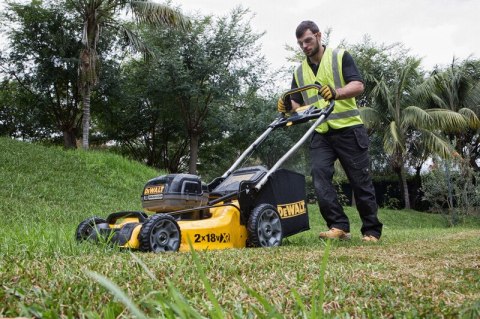 KOSIARKA DO TRAWY AKUMULATOROWA 48CM 2*18V 2*5.0*AH DEWALT