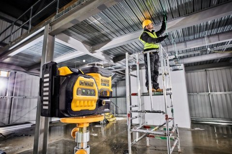LASER LINIOWY 3-PŁASZCZYZNOWY 12/18V ZIE. WIĄZKA XR 1*2.0AH DEWALT
