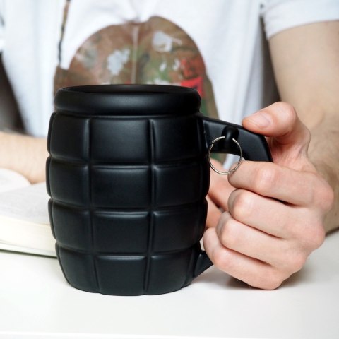 Gigantyczny Kubek Granat Czarny dla chłopaka męża Gigantyczny Kubek Granat Czarny dla chłopaka męża