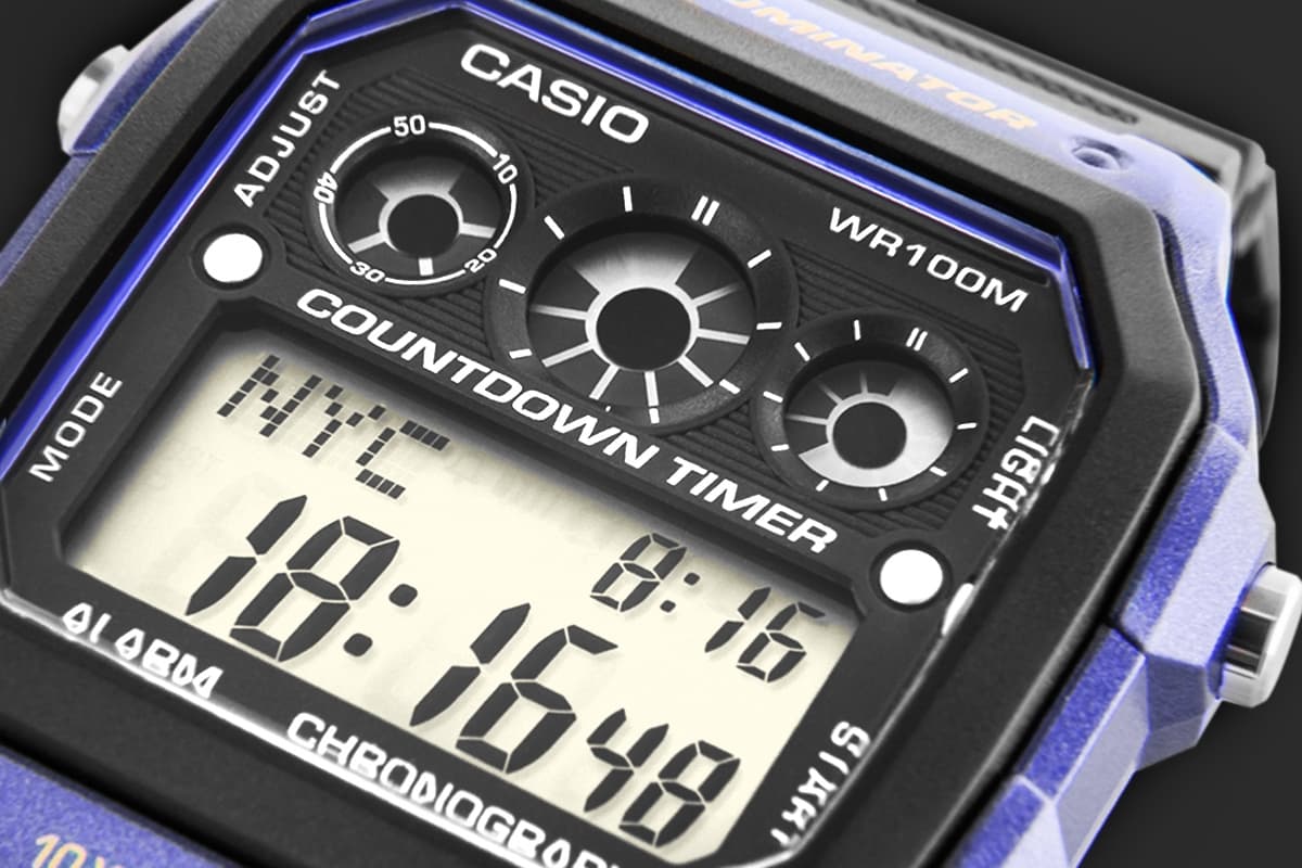 Zegarek Męski CASIO AE-1300WH-2AVDF