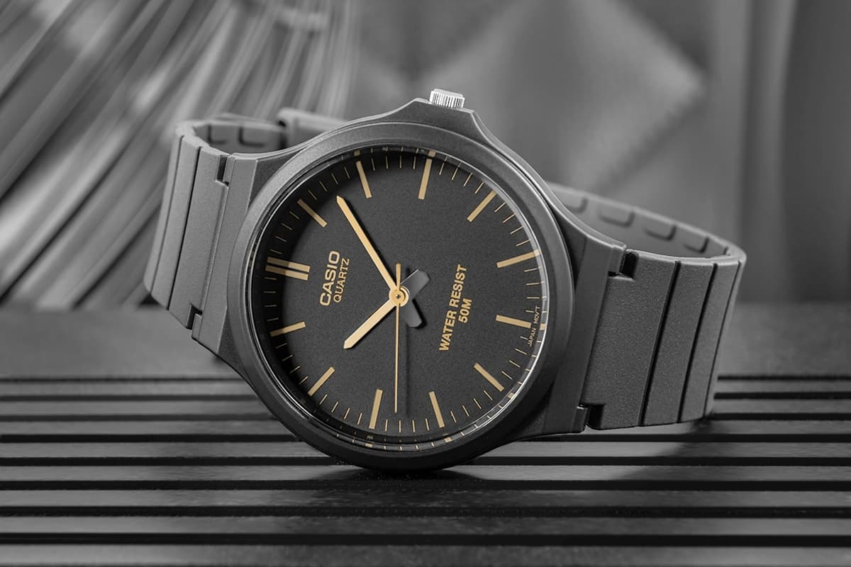 Zegarek Męski Casio MW-240-1E2VDF + BOX