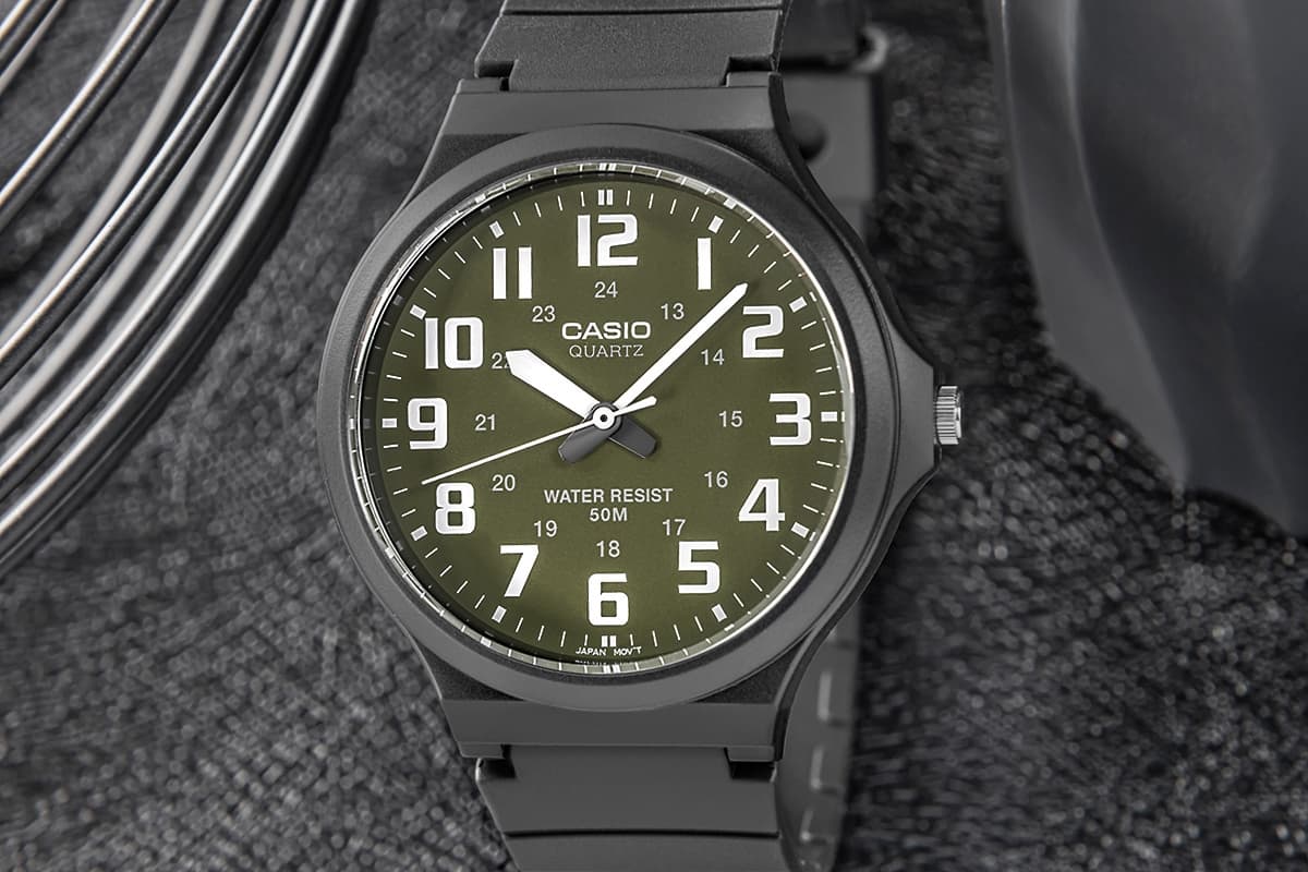 Zegarek Męski CASIO MW-240-3BVDF + BOX