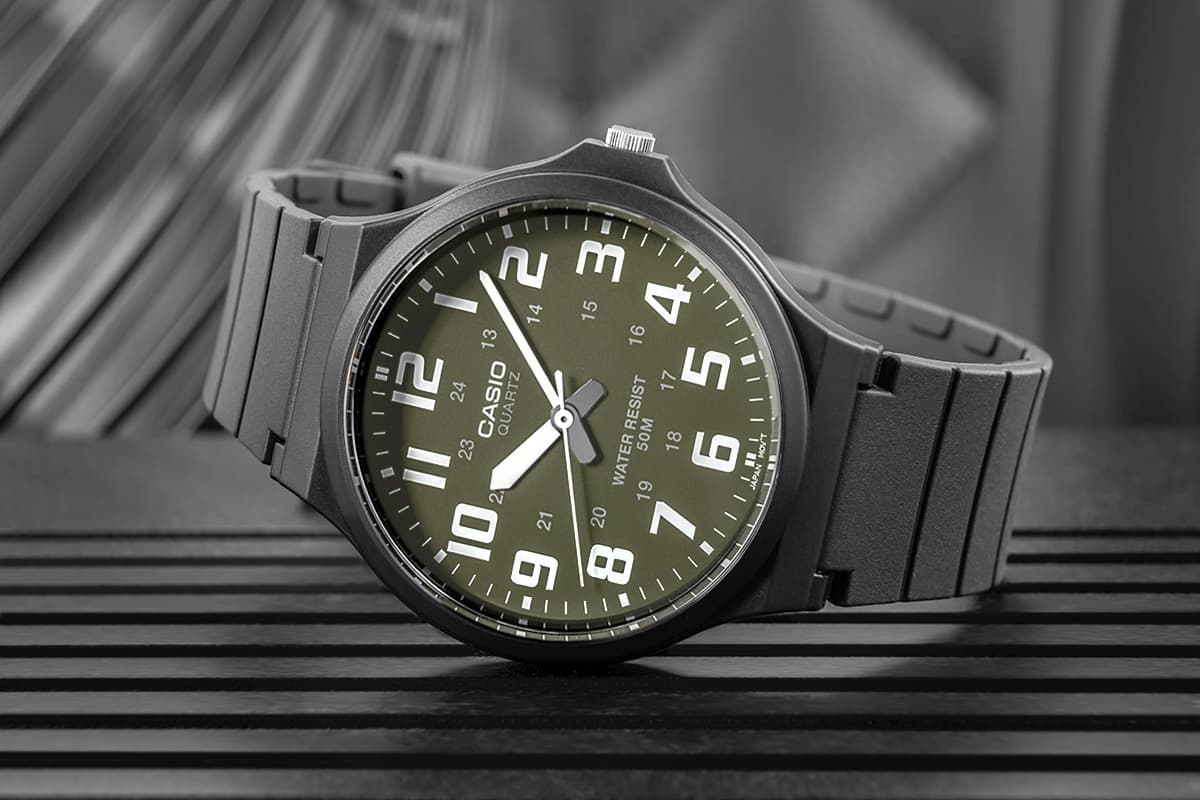 Zegarek Męski CASIO MW-240-3BVDF + BOX