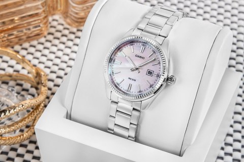 Zegarek Damski CASIO LTP-1302DS-4AVDF + BOX CASIO Zegarek Damski CASIO LTP-1302DS-4AVDF + BOX CASIO