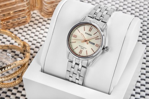 Zegarek Damski CASIO LTP-1335D-9AVDF + BOX CASIO Zegarek Damski CASIO LTP-1335D-9AVDF + BOX CASIO