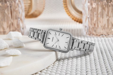 Zegarek Damski CASIO LTP-V009D-7EUDF + BOX CASIO Zegarek Damski CASIO LTP-V009D-7EUDF + BOX CASIO