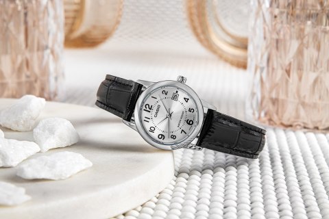 Zegarek Damski CASIO LTP-V002L-7BUDF + BOX CASIO Zegarek Damski CASIO LTP-V002L-7BUDF + BOX CASIO